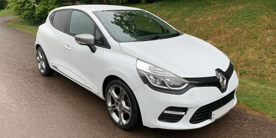 Renault Clio HB 1.2 Petrol Manual or Similar